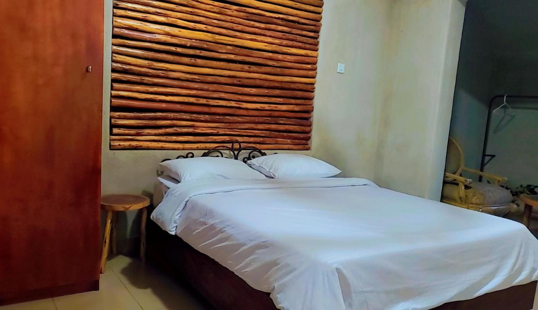 Mia Safari Lodge And Restaurant Entebbe Extérieur photo